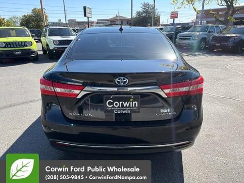 Attitude Black 2015 Toyota Avalon Hybrid Limited