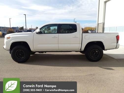 2019 Toyota Tacoma SR