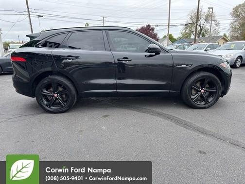 2017 Jaguar F-PACE 35t R-Sport