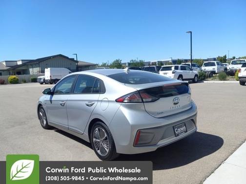 2020 Hyundai IONIQ Plug-In Hybrid SE