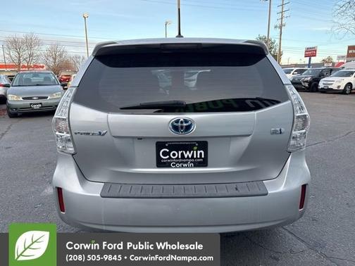 2012 Toyota Prius v Three