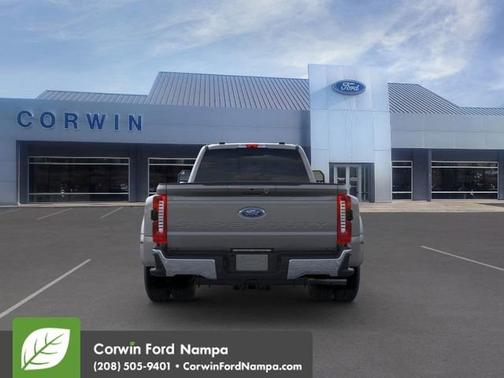 2025 Ford F-350 LARIAT