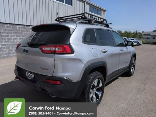 Billet Silver Metallic Clearcoat 2018 Jeep Cherokee Trailhawk