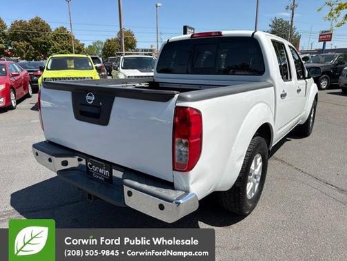Glacier White 2016 Nissan Frontier SV