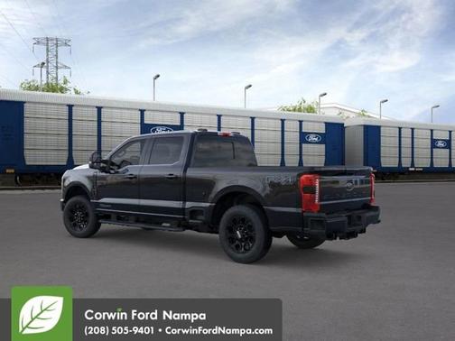 2025 Ford F-350 LARIAT