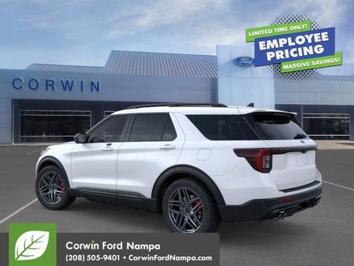 Star White Metallic Tri-Coat 2026 Ford Explorer ST