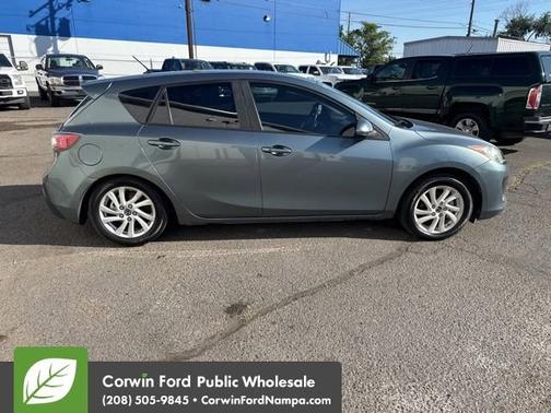 2013 Mazda Mazda3 i Touring