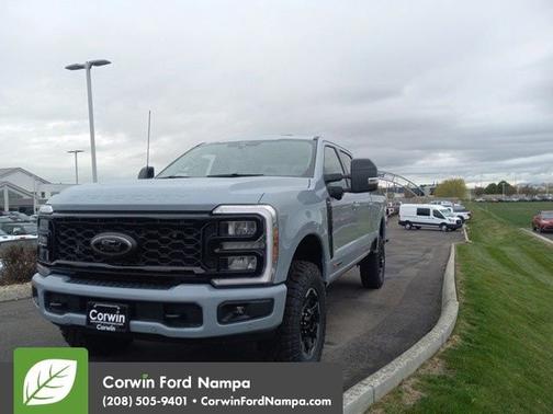 2025 Ford F-350 LARIAT
