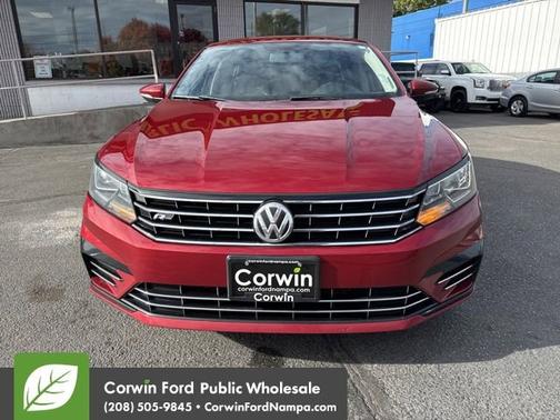 2017 Volkswagen Passat R-Line w/Comfort Pkg