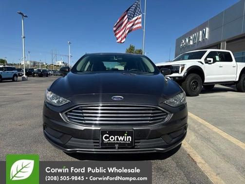 Magnetic 2018 Ford Fusion SE