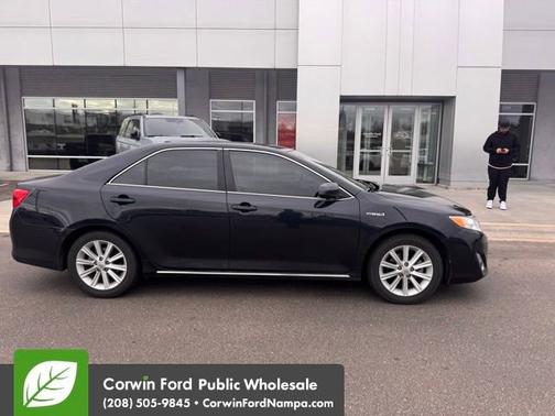 2012 Toyota Camry Hybrid XLE