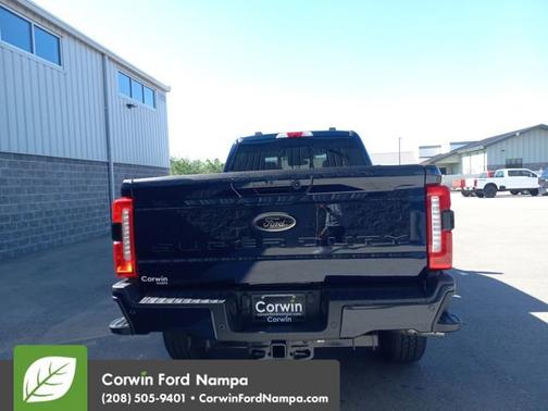 2025 Ford F-350 LARIAT