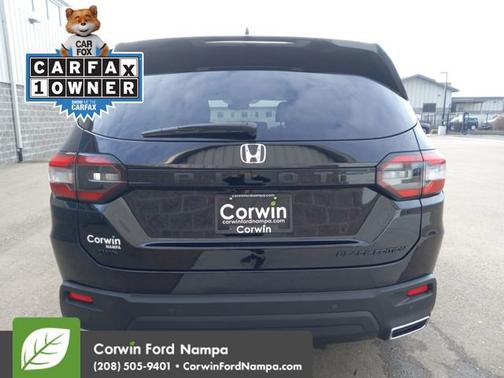 2025 Honda Pilot Black Edition