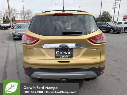 Karat Gold 2015 Ford Escape Titanium