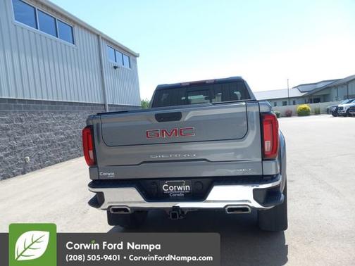 2020 GMC Sierra 1500 SLT