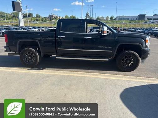 Onyx Black 2018 GMC Sierra 2500 Denali