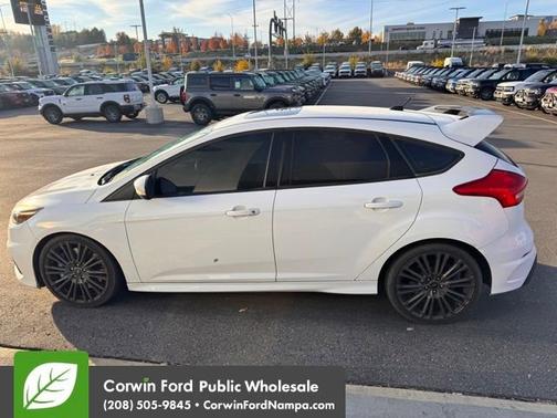 2017 Ford Focus RS Base