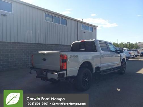 2025 Ford F-350 LARIAT