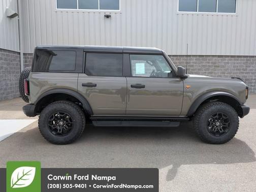 Gray 2026 Ford Bronco Badlands