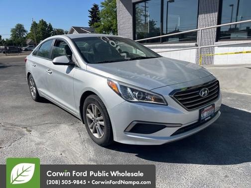 2017 Hyundai SONATA SE