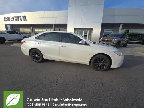 2017 Toyota Camry XLE