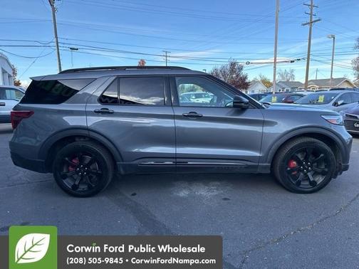 2021 Ford Explorer ST