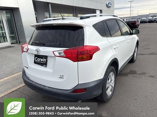 2013 Toyota RAV4 LE