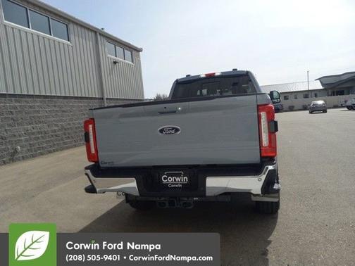 2025 Ford F-350 LARIAT