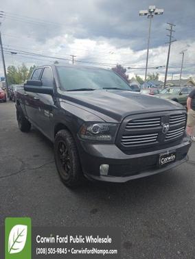 Granite Crystal Metallic Clearcoat 2014 RAM 1500 Sport