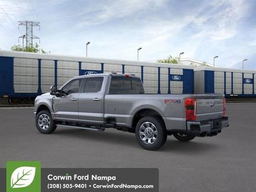 2026 Ford F-350 LARIAT