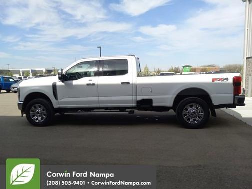 2025 Ford F-350 LARIAT