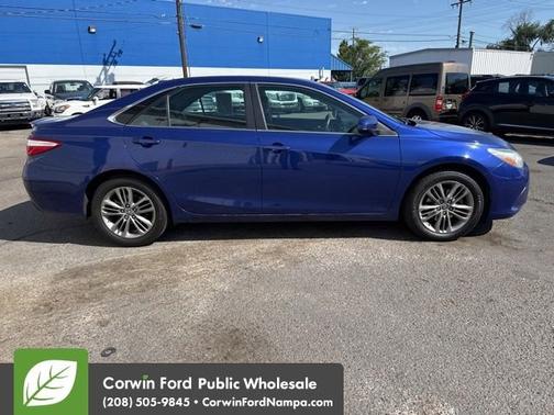 2015 Toyota Camry SE