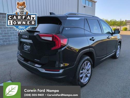 Ebony Twilight Metallic 2024 GMC Terrain SLT