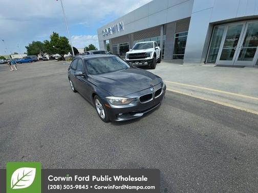 2012 BMW 328 i