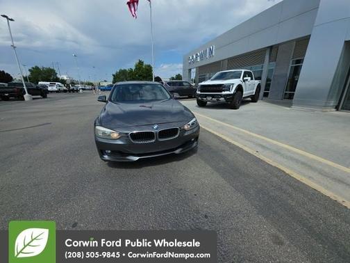2012 BMW 328 i
