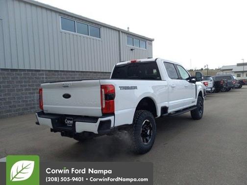 2025 Ford F-350 LARIAT