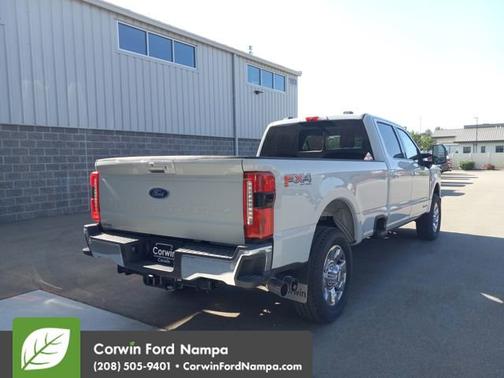 2025 Ford F-350 LARIAT