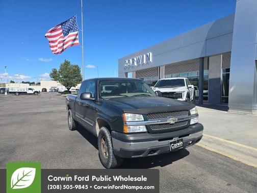 Dark Green Metallic 2004 Chevrolet Silverado 1500 LS