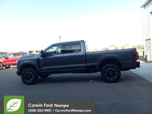 2025 Ford F-350 LARIAT
