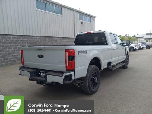 2025 Ford F-350 LARIAT