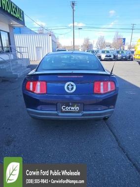 2010 Ford Mustang V6