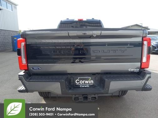 2025 Ford F-350 Platinum