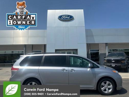2012 Toyota Sienna LE