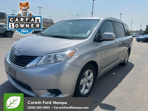 2012 Toyota Sienna LE