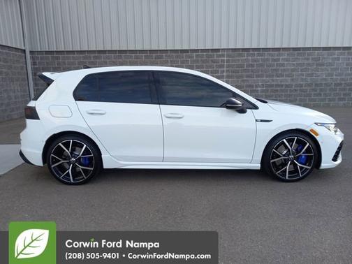 2024 Volkswagen Golf R 2.0T