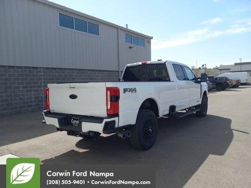 2025 Ford F-350 LARIAT