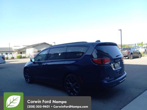 2019 Chrysler Pacifica Touring-L Plus