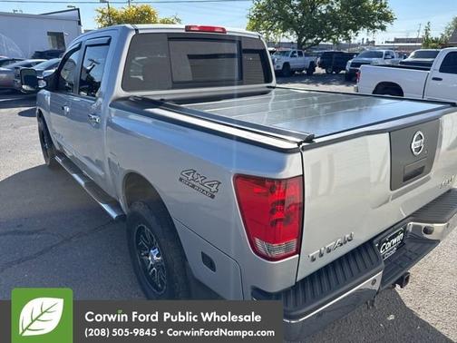 2007 Nissan Titan LE