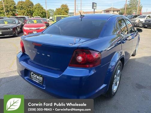 Blue Streak Pearl 2013 Dodge Avenger SE
