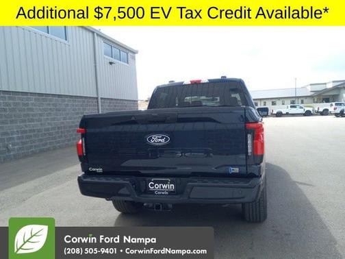 2025 Ford F-150 Lightning Flash